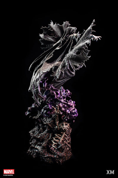 Lady Death 1/4 Scale Statue