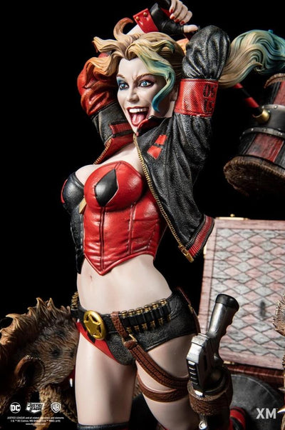 Harley Quinn Rebirth ( VERSION B ) 1/6 Scale Statue