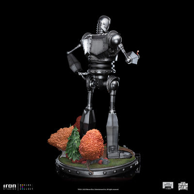 Iron Giant and Hogarth Hughes Demi Scale 1/20