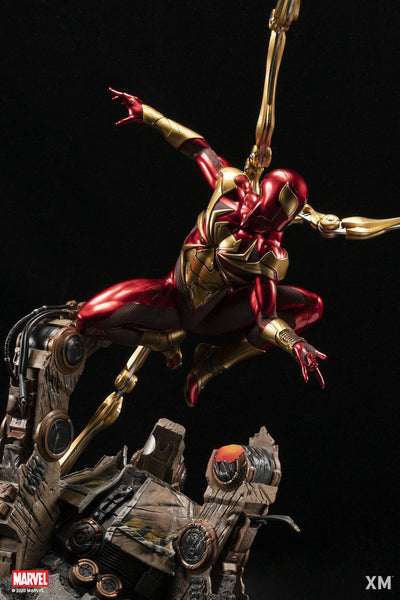 Iron Spider-Man 1/4 Scale Statue Marvel
