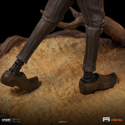 Gepeto and Pinocchio Art Scale 1/10