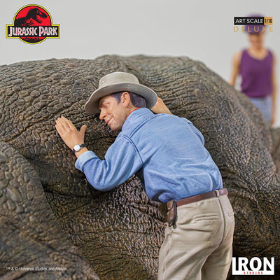 Triceratops Diorama Deluxe Art Scale Statue