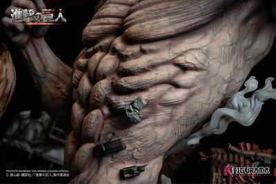 Attack On Titan: Eren Jaeger & Mikasa Vs. Armored Titan Elite Statue Exclusive