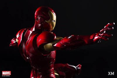 HULKBUSTER 1/4 Scale Statue Exclusive (DISPLAYED)