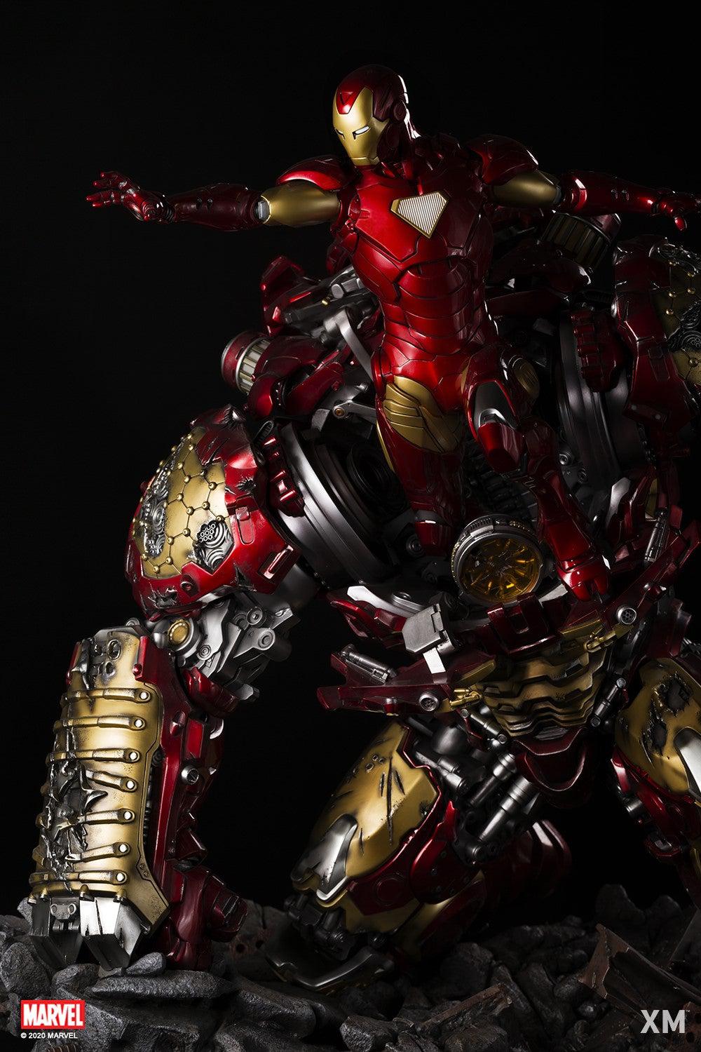 HULKBUSTER 1/4 Scale Statue Exclusive (DISPLAYED)