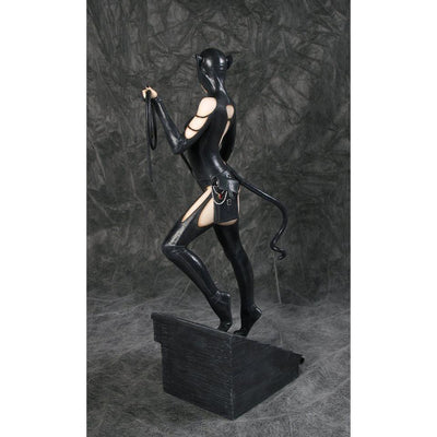 Fantasy Figure Gallery: CATWOMAN 1/6 Scale Statue Luis Royo Yamato