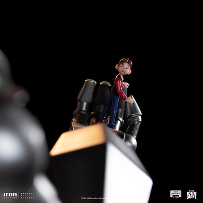 Iron Giant and Hogarth Hughes Demi Scale 1/20