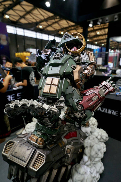 Transformers Bludgeon Exclusive Statue