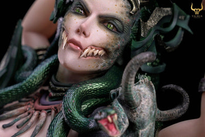 Queens Of Oblivion: Skalythia DELUXE Statue