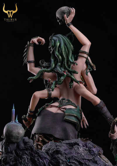 Queens Of Oblivion: Skalythia DELUXE Statue