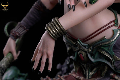 Queens Of Oblivion: Skalythia DELUXE Statue