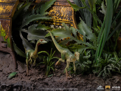 Jurassic World Fallen Kingdom - Blue Deluxe Art Scale 1/10