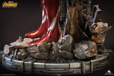 Avengers: Iron Man Mark 50 1/2 Scale Statue