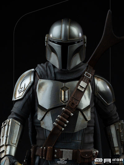 The Mandalorian & Child 1/4 Scale Statue
