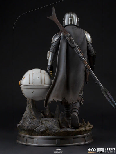 The Mandalorian & Child 1/4 Scale Statue