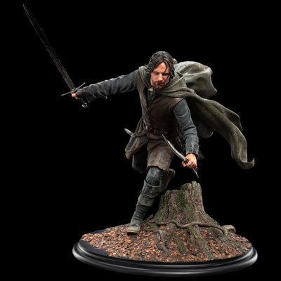 Aragorn At Amon Hen 1/6 Scale Statue