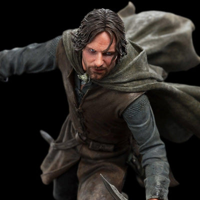 Aragorn At Amon Hen 1/6 Scale Statue