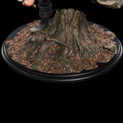Aragorn At Amon Hen 1/6 Scale Statue
