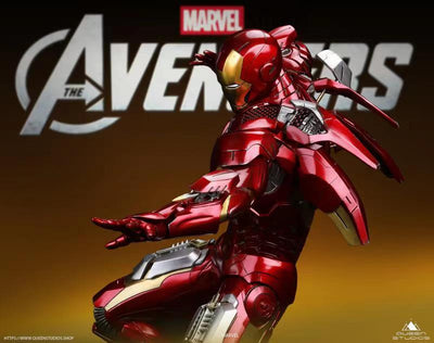 Iron Man Mark VII 1/4 Scale Premium Statue