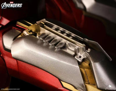 Iron Man Mark VII 1/4 Scale Premium Statue