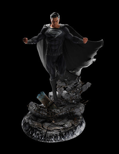 Justice League Superman - Black Suit Statue