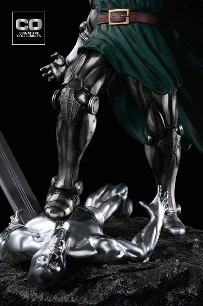 CO Signature V001 1/4 Scale Premium Statue