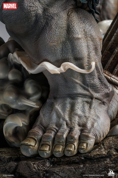 Grey Hulk Comic Version 1/4 Scale Statue