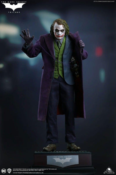 The Dark Knight: Joker STANDARD 1/4 Scale Statue
