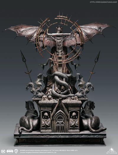 Batman on Throne PREMIUM 1/4 Scale Statue