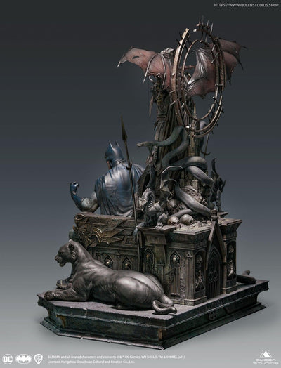 Batman on Throne PREMIUM 1/4 Scale Statue