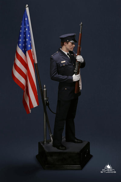 Joker Police Uniform (Heath Ledger) 1/3 Scale Statue