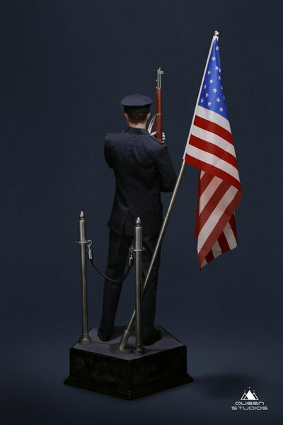 Joker Police Uniform (Heath Ledger) 1/3 Scale Statue