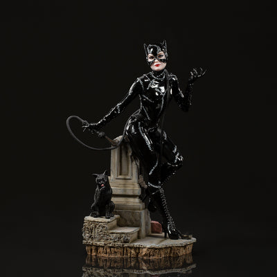 Batman Returns Catwoman Art Scale Statue