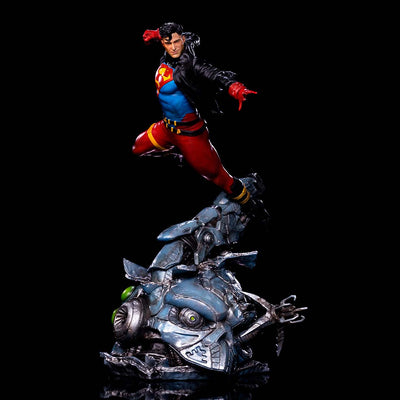 DC Comics Series 7 - Superboy Art Scale 1/10