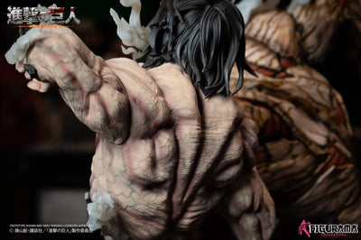 Attack On Titan: Eren Jaeger & Mikasa Vs. Armored Titan Elite Statue Exclusive