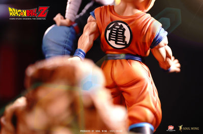 Krillin and Android 18 1/4 Scale Statue