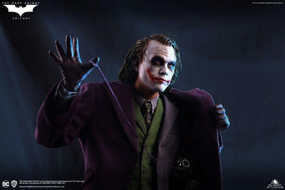 The Dark Knight: Joker STANDARD 1/4 Scale Statue
