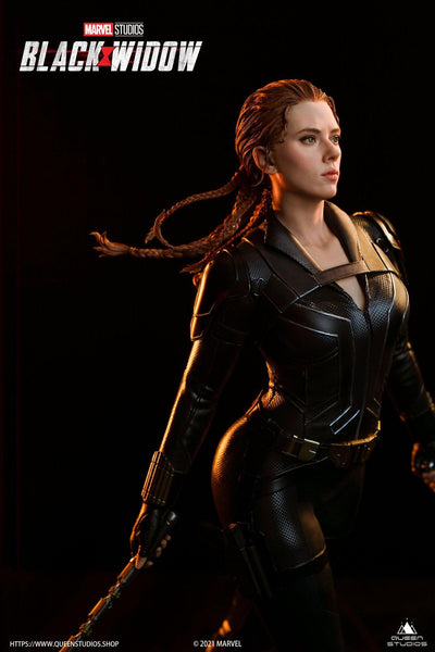 Black Widow (Scarlett Johansson) 1/4 Scale Statue