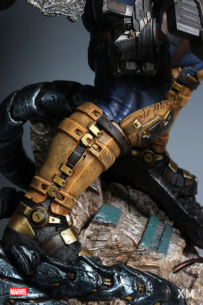 Cable with Hope (X-Force Series) 1/4 Scale Statue