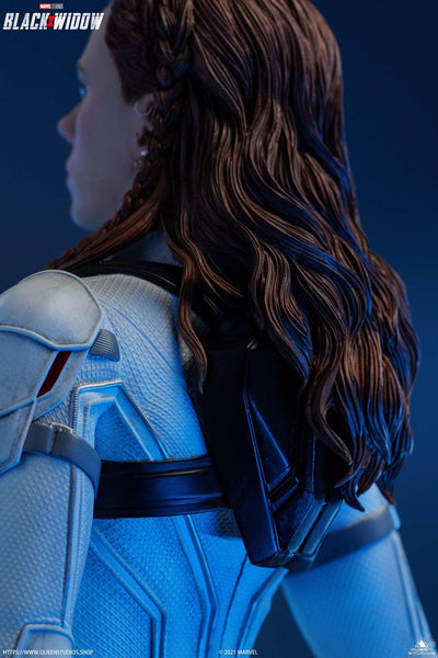 Black Widow (Scarlett Johansson) 1/4 Scale Statue - Snowsuit Version