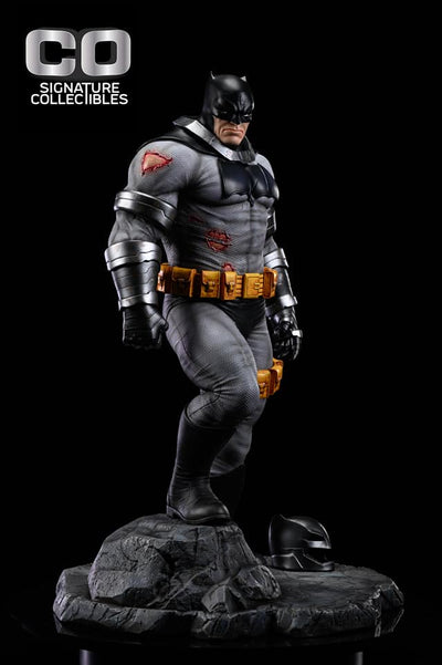 CO Signature DK 01 1/4 Scale Statue