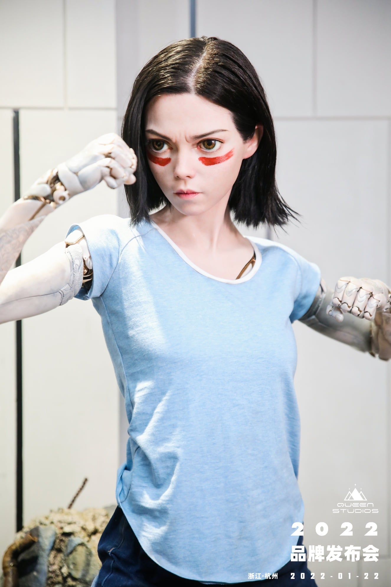 Alita Battle Angel DELUXE Life-Size Statue
