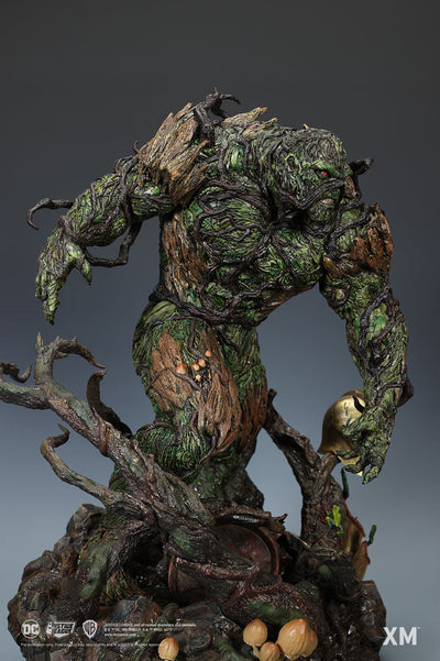 Swamp Thing 1/4 Scale Premium Statue