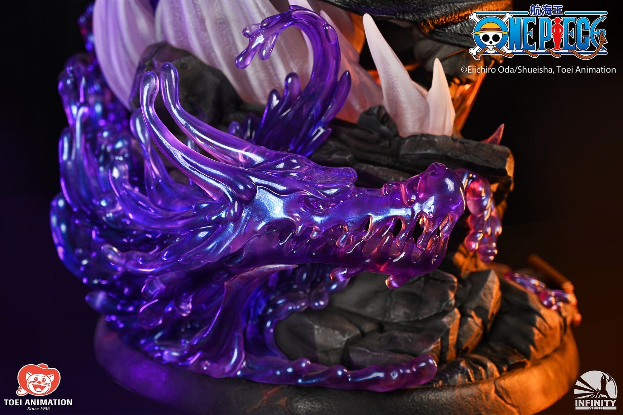 One Piece Luffy vs Magellan Statue