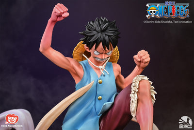One Piece Luffy vs Magellan Statue