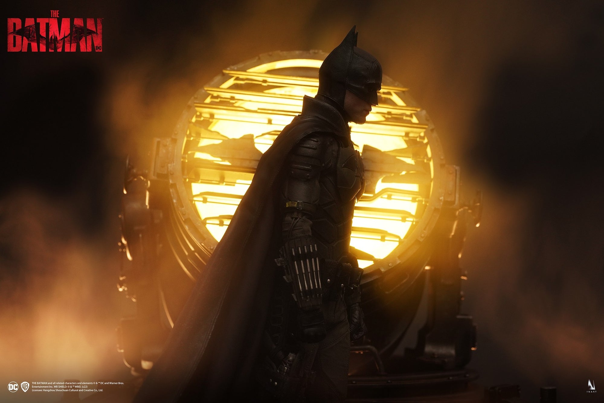 Batman: Arkham Knight Bat-Signal Light Up Statue - Exclusive