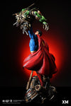 Classic Superman (Version B) 1/4 Scale Statue