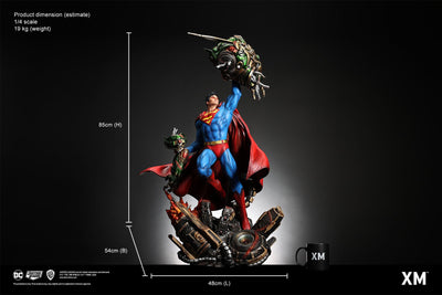 Classic Superman (Version B) 1/4 Scale Statue