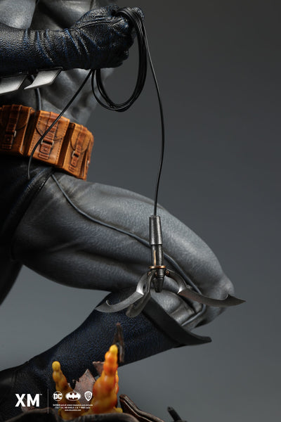 Batman Classic 1/4 Scale Statue