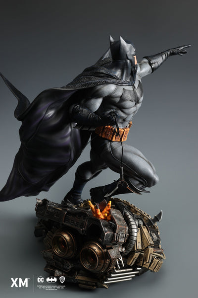 Batman Classic 1/4 Scale Statue